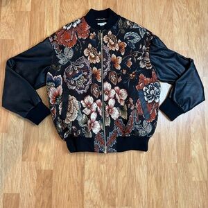 Stella McCartney Women’s Floral Black Tapestry Bomber Jacket Size 44 (US M 8/10)